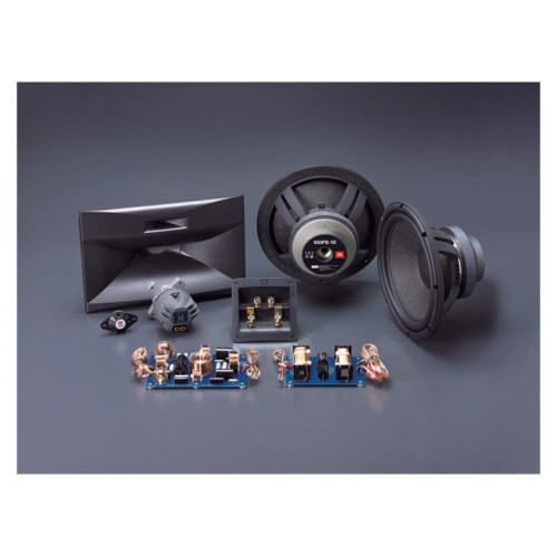 JBL S3900 3-JŲ JUOSTŲ GRINDINĖS GARSO KOLONĖLĖS JAUTRUMAS 92 DB DAŽNIŲ JUOSTA 33HZ – 40KHZ (–6DB) KRYŽMINIAI DAŽNIAI 850HZ, 12KHZ 