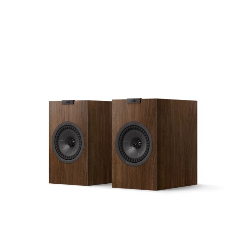 KEF Q1 META 2 JUOSTŲ LENTYNINIS GARSIAKALBIS. DAŽNIŲ DIAPAZONAS (-6 DB): 47 HZ – 20 KHZ, JAUTRUMAS (2,83V/1M): 86 DB, REKOMENDUOJAMA STIPRINTUVO GALIA: 10 – 150 W. KAINA UŽ 1VNT.  