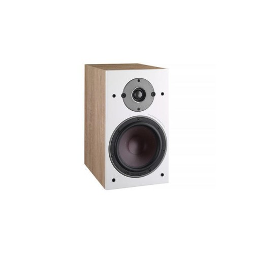 DALI OBERON 3 LENTYNINĖ KOLONĖLĖ STIPRINTUVO GALIA 25 - 150 W KRYŽMINIS DAŽNIS 2 400 HZ (2.83V/1M): 87 DB JAUTRUMAS DAŽNIŲ JUOSTA (±3 DB): 47 - 26 000 HZ KAINA UŽ 1 VNT. 