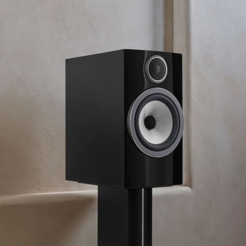 BOWERS & WILKINS 706 S3 AUKŠTOS KOKYBĖS LENTYNINIS GARSIAKALBIS. DAŽNIŲ DIAPAZONAS: 50 HZ – 28 KHZ (-6 DB), EFEKTYVUMAS: 88 DB (2.83V, 1M) REKOMENDUOJAMA STIPRINTUVO GALIA: 30 W - 120 W. KAINA UŽ 1VNT.  