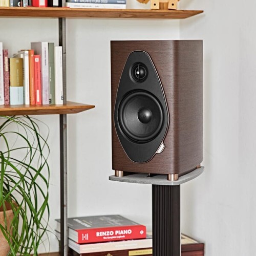 SONUS FABER SONETTO II G2, LENTYNINĖ GARSO KOLONĖLĖ REKOMENDUOJAMA STIPRINTUVO GALIA: 30 - 200 W, DAŽNIŲ ATKŪRIMO DIAPAZONAS:  42 - 40,000 HZ 