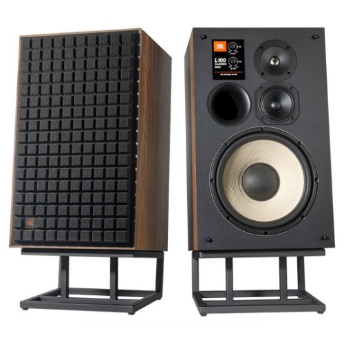 JBL L100 CLASSIC MKII – ATNAUJINTAS LEGENDINIS MODELIS, 3- JŲ JUOSTŲ GARSO KOLONĖLĖ, DAŽNIŲ DIAPAZONAS: 40 HZ – 40 KHZ (‑6 DB), JAUTRUMAS: 90 DB (2.83 V/1 M), NOMINALI VARŽA: 4 Ω. 