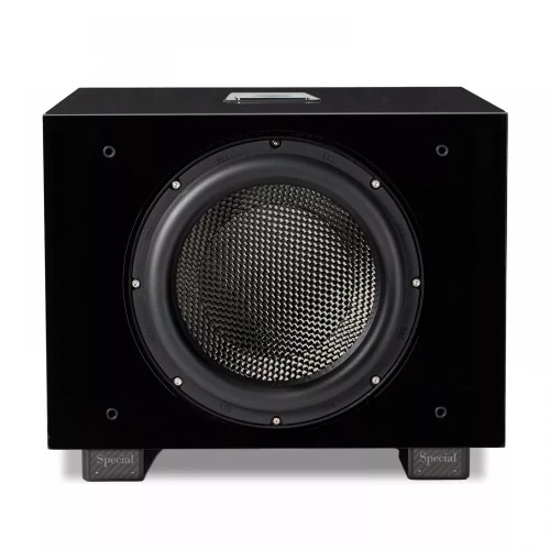 REL CARBON SPECIAL BLACK BOSINĖ KOLONĖLĖ, 1000 W GALIA, DAŽNIŲ DIAPAZONAS IKI 19 HZ, 12″ CARBON FIBRE AKTYVUS GARSIAKALBIS SU 12″ PASYVIU RADIATORIUMI 