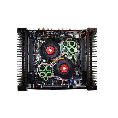 REGA OSIRIS, INTEGRUOTAS GARSO STIPRINTUVAS, GALINGUMAS: 250 W, 4 Ω 