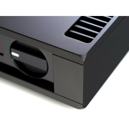 REGA OSIRIS, INTEGRUOTAS GARSO STIPRINTUVAS, GALINGUMAS: 250 W, 4 Ω 