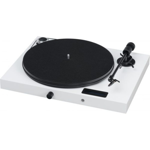 PRO-JECT JUKE BOX E PATEFONAS GALIOS IŠĖJIMAS 2 X 50 W (4 OMAI), GALIMI GREIČIAI 33,45 APS/MIN SI MECHANINIU KEITIKLIU, DIRŽINĖ PAVARA 