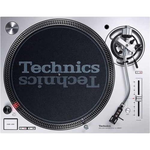 TECHNICS SL-1200MK7EG, PATEFONAS GREIČIAI: 33 1/3, 45 APS/MIN (SU JUNGIKLIU 78 APS/MIN), TIESIOGINĖS PAVAROS VARIKLIS BE ŠERDIES, DIDELIO TIKSLUMO VARIKLIO VALDIKLIS 