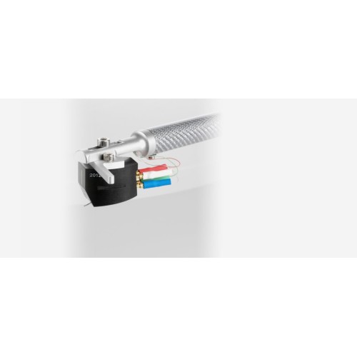 ​CLEARAUDIO - EMOTION SE – AUKŠTOS KLASĖS PATEFONAS, KASETĖ: CLEARAUDIO ARTIST V2 (MM TIPO). PLOKŠTELĖS LĖKŠTĖ: 28 MM STORIO, CNC APDIRBTA GS-PMMA AKRILO LĖKŠTĖ. 