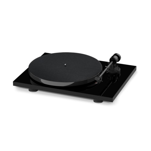 PRO-JECT X8 PATEFONAS GALIMI GREIČIAI: 33/45 APS/MIN, ELEKTRONINIS GREIČIO KEITIKLIS, REGULIUOJAMAS AUKŠTIS IR TPE AMORTIZACIJA 