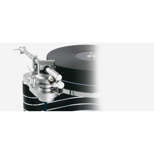CLEARAUDIO INNOVATION – AUKŠČIAUSIOS KLASĖS PATEFONAS SU TRIGUBU PAGRINDO SLUOKSNIAVIMU, CMB KERAMINIU MAGNETINIU GUOLIU BEI PAŽANGIA OSC GREIČIO KONTROLE. 