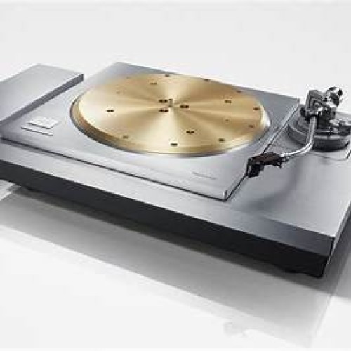 TECHNICS SL-1000R - AUKŠČIAUSIOS KLASĖS TIESIOGINĖS PAVAROS PATEFONAS, SUKIMOSI GREIČIAI: 33 1/3, 45 IR 78 APS./MIN., SU ±16% REGULIAVIMO DIAPAZONU.  