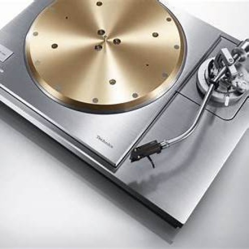 TECHNICS SL-1000R - AUKŠČIAUSIOS KLASĖS TIESIOGINĖS PAVAROS PATEFONAS, SUKIMOSI GREIČIAI: 33 1/3, 45 IR 78 APS./MIN., SU ±16% REGULIAVIMO DIAPAZONU.  