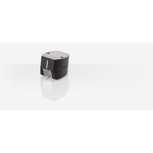 CLEARAUDIO PERFORMER V2 – AUKŠTOS KLASĖS MM (MOVING MAGNET) KARTRIDZAS SU REZONANSUI ATSPARIU JUODMEDŽIO KORPUSU. ADATĖLĖS TIPAS: ELIPSINĖ 