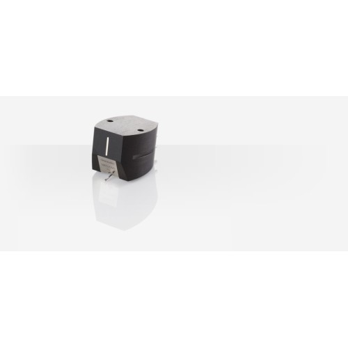 CLEARAUDIO VIRTUOSO V2 – AUKŠTOS KLASĖS MM (MOVING MAGNET) KARTRIDŽAS SU REZONANSUI ATSPARIU JUODMEDŽIO KORPUSU. ADATĖLĖS TIPAS: DVIGUBAI POLIRUOTA ELIPSINĖ. DAŽNIŲ DIAPAZONAS: 20 HZ – 20 KHZ. 