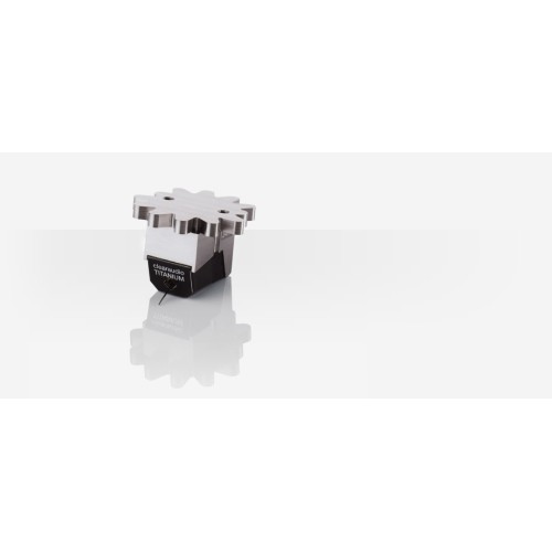 ​CLEARAUDIO TITANIUM V2 – AUKŠČIAUSIOS KLASĖS MC (MOVING COIL) KARTRIDŽAS. ADATĖLĖS TIPAS: CLEARAUDIO PRIME LINE. DAŽNIŲ DIAPAZONAS: 20 HZ – 20 KHZ. 