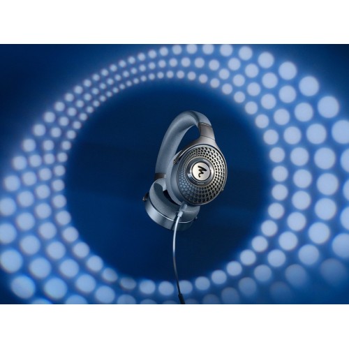 FOCAL AZURYS, AUDIOFILINĖS CLOSED-BACK TIPO AUSINĖS 