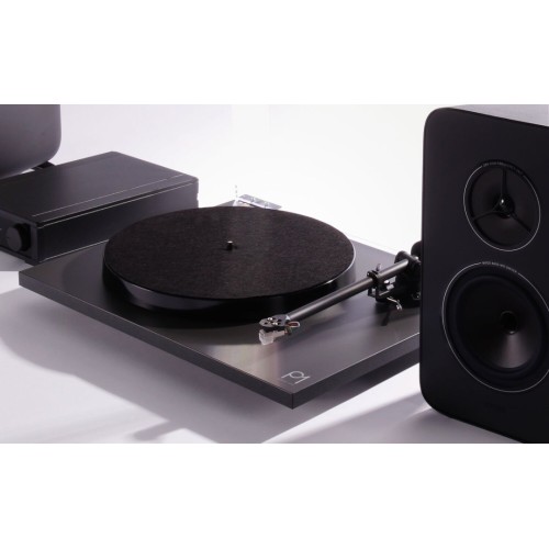 REGA SYSTEM ONE STEREO KOMPLEKTAS KARTU SU PATEFONU, PLANAR 1 + IO + KYTE 