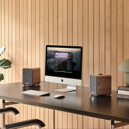 RUARK AUDIO MR1 MK3, BEVIELĖS - AKTYVIOS GARSO KOLONĖLĖS RUARK AUDIO MR1 MK3, BEVIELĖS - AKTYVIOS GARSO KOLONĖLĖS