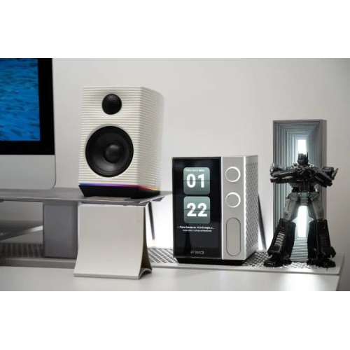 FIIO R9, TINKLO GROTUVAS, AUSINIŲ STIPRINTUVAS SU DAC