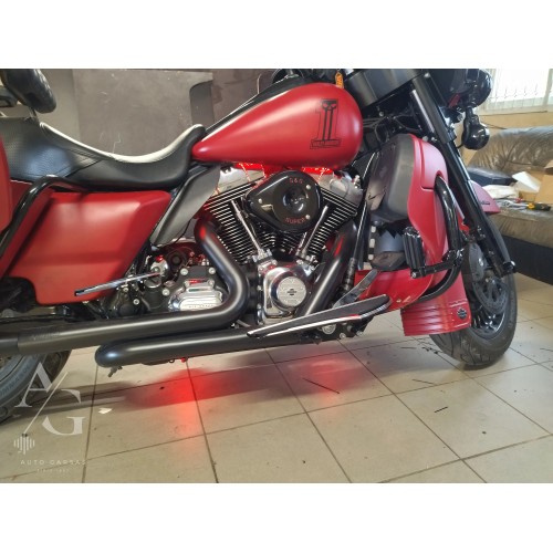 HARLEY DAVIDSON STREET GLIDE, GARSO APARATŪRA