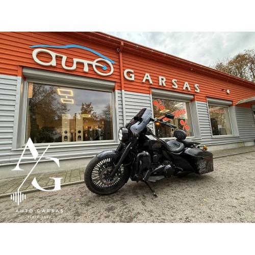 HARLEY DAVIDSON, GARSO APARATŪROS MONTAVIMAS HARLEY DAVIDSON, GARSO APARATŪROS MONTAVIMAS