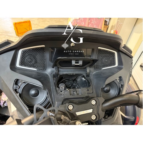 CANAM SPYDER (2020M), GARSO APARATŪROS PROJEKTAS MOTOCIKLUI
