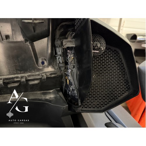 CANAM SPYDER (2020M), GARSO APARATŪROS PROJEKTAS MOTOCIKLUI