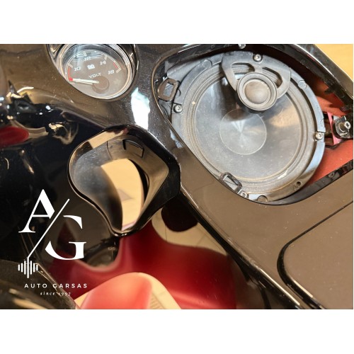 HARLEY DAVIDSON, PATOBULINTA GARSO APARATŪRA