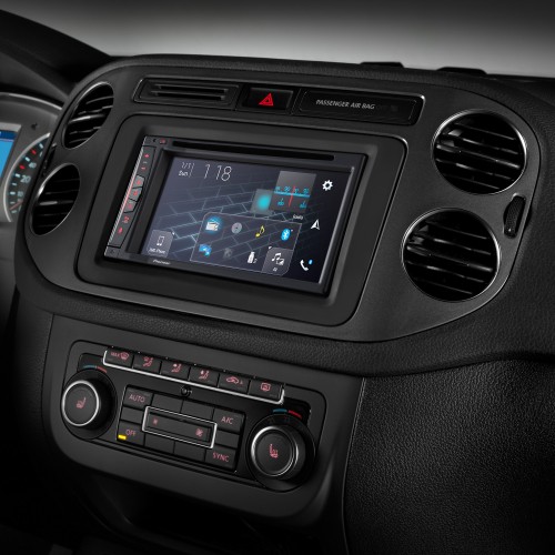 PIONEER    AVIC-Z630BT
