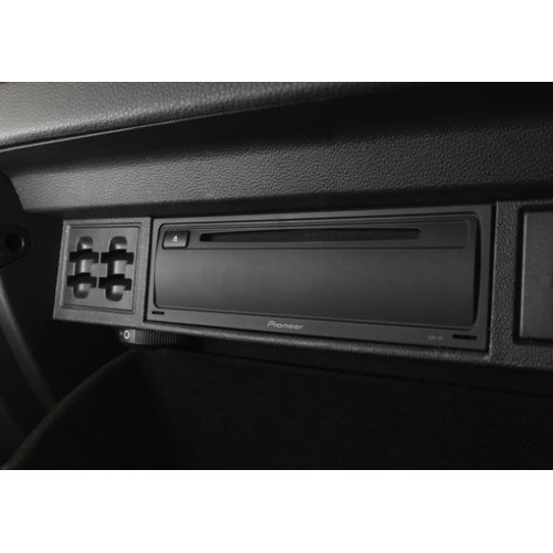 PIONEER XDV-10 DVIEJŲ ZONŲ PASISLEPIANTIS DVD/CD GROTUVAS SKIRTAS VW AUTOMOBILIAMS PIONEER XDV-10 DVIEJŲ ZONŲ PASISLEPIANTIS DVD/CD GROTUVAS SKIRTAS VW AUTOMOBILIAMS